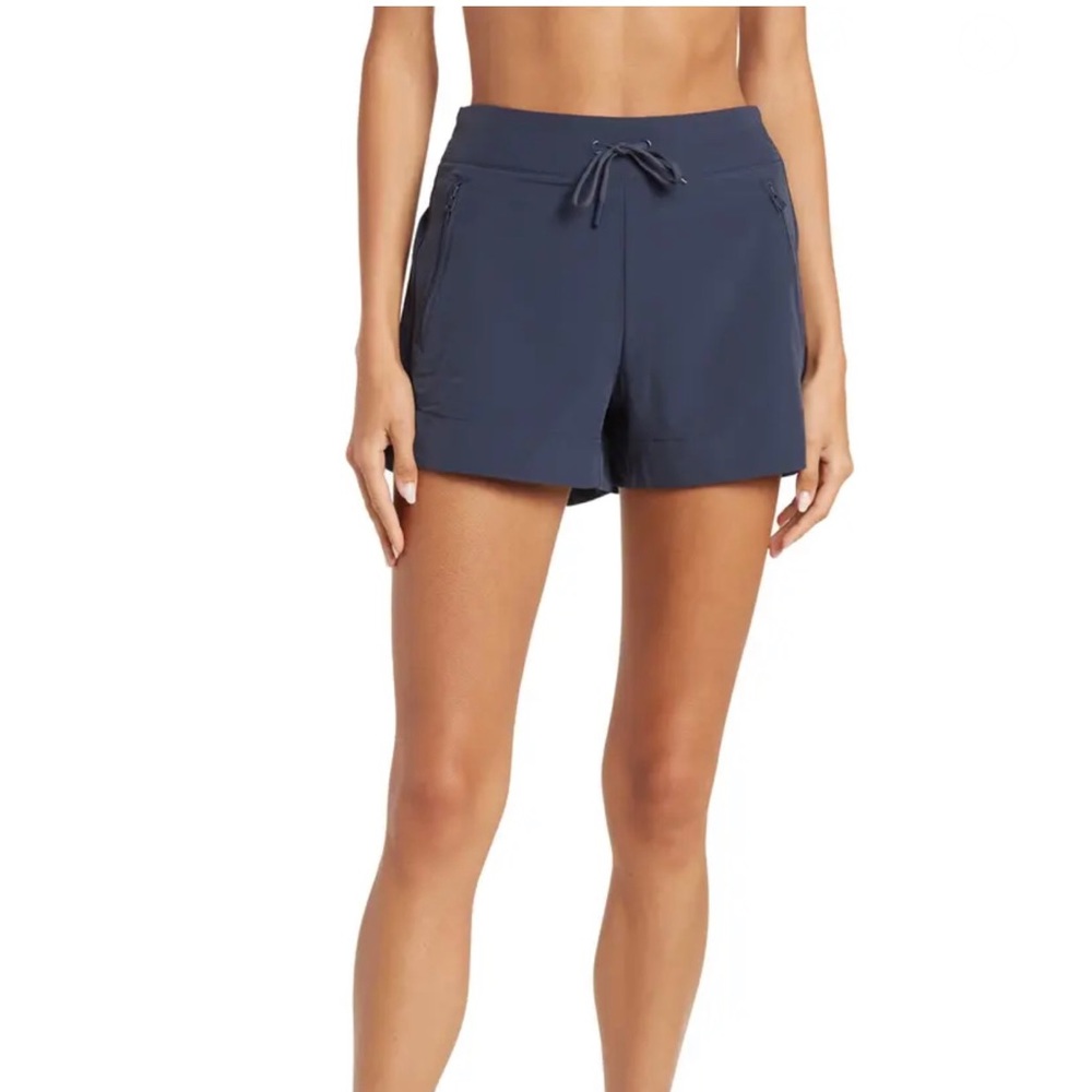 90 Degrees by Reflex Side Pocket Woven Shorts